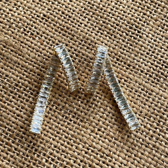 925 Sterling Silver Gold Plated Baguette Earrings Geometric Zircon Earrings - Picture 4 of 15